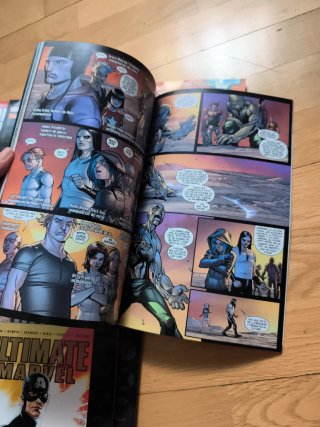 Colección de Ultimate Marvel.