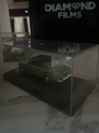SEAT 124 L (1968) Colección Altaya 1/43