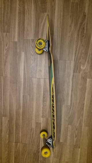 Longboard Atom Negro/Amarillo/Verde