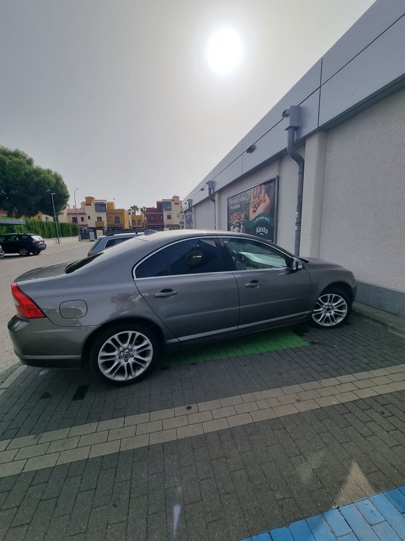 Volvo S80 2006 - foto 1