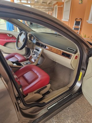 Volvo S80 2006
