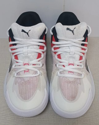 Zapatillas Baloncesto Puma Roja y Blanca