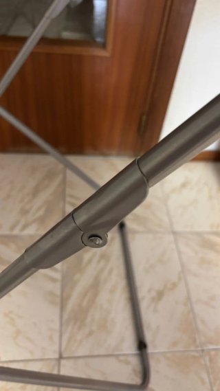 Tendedero plegable metálico