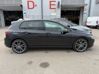 Volkswagen Golf 2023