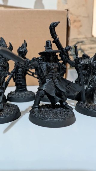 Warhammer 40K Inquisidor y Retinue de metal