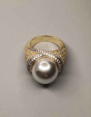 Anillo Emperatriz Acero Inox aleado y Perla Grande