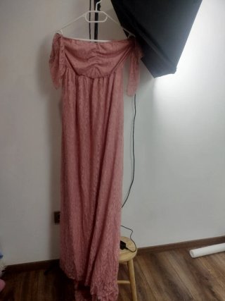 Vestido premamá rosa fotografía