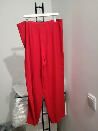 Pantalones rojos de vestir