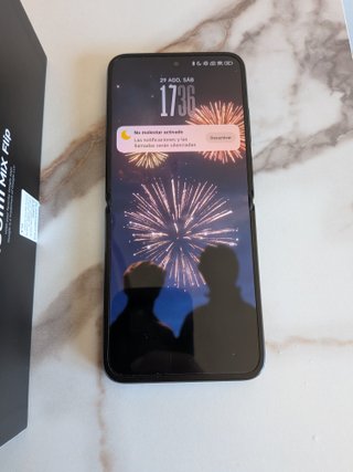 Xiaomi Mix Flip