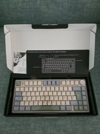 Teclado Mecánico Aula F75 ISO-ES