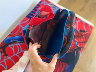Mochila y Toalla Spiderman + REGALO toalla minions