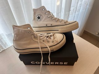 Converse Chuck Taylor All Star Lift