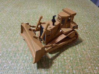 Maqueta Bulldozer CAT D10N