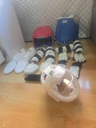 Protecciones Taekwondo: Peto, Guantes, Pies