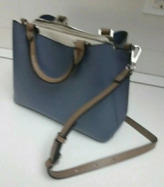 Borsa a tracolla beige e blu