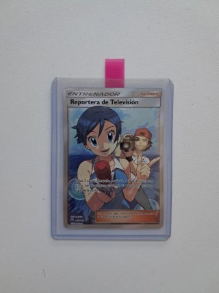Carta Pokémon Entrenador Reportera de Televisión