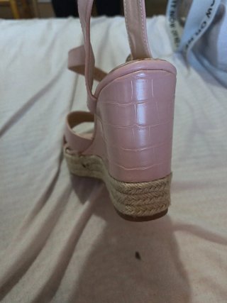 Tacones rosas estilo cuña, casi nuevos