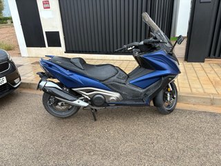 Kymco AK550 Maxi Scooter Azul
