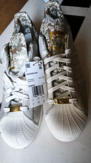 Adidas Superstar ID4683 Camo (2023). Descatalogado