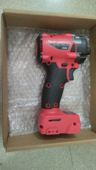 Taladro de impacto Milwaukee