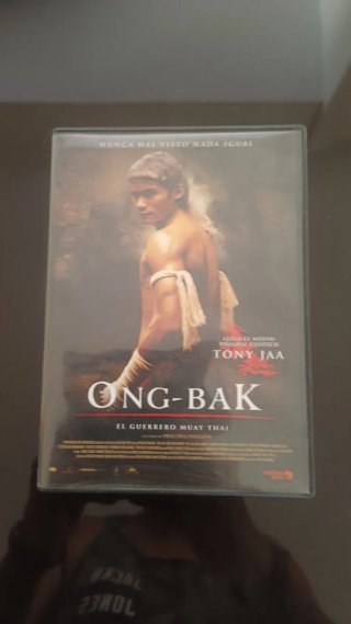 DVD Ong-Bak: El Guerrero Muay Thai