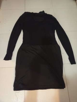 Vestido fiesta con transparencias