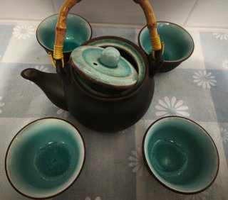 Tetera Oriental con 4 Tazas