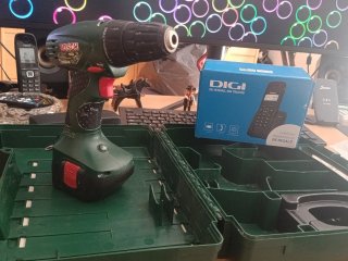 Taladro Bosch PSR12 + 2 Baterías + Maleta