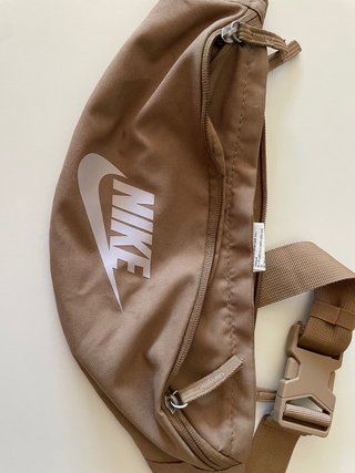 Riñonera Nike Marrón