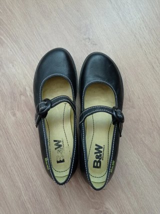 Zapatos B&W tipo Mary Jane negros