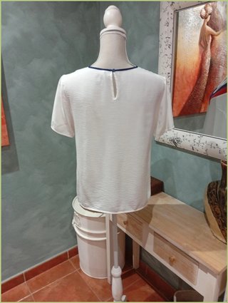 Blusa bianca Stradivarius con strisce marinaio S