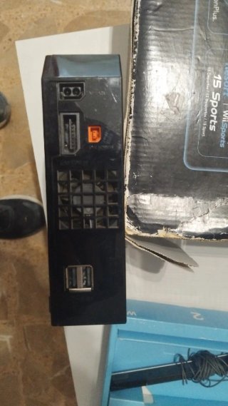 Wii  negra (precio negociable)