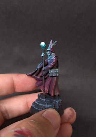 Miniatura pintada: Mago con osl 32mm DnD HeroQuest
