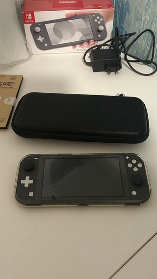 Nintendo Switch + Mega Pack Accesorios (Impecable)