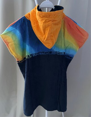 Poncho Niño Quiksilver