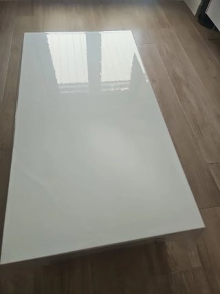 Mesa de centro elevable blanca