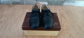 Zapatos Yowas niño comunión talla 32 negro