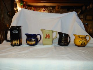 Jarras de cerámica whisky J&B, Rives, Seagrant's,