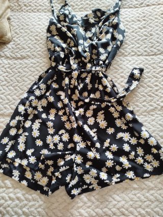 Mono corto estampado margaritas