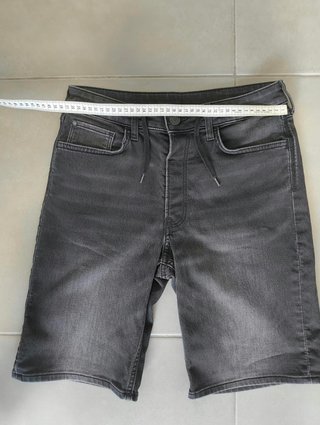 Pantalón corto vaquero H&M gris