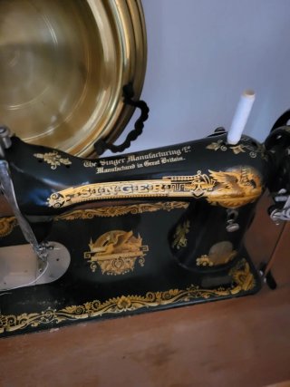Màquina de coser Singer antigüa