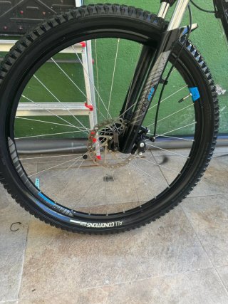 Bicicleta Rockrider MTB Negra y Azul
