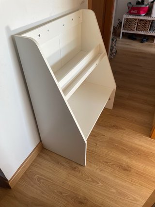 Libreria infantil ikea Bergig blanca estado usado