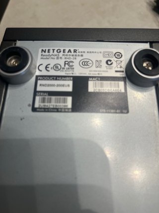 Netgear ReadyNAS Duo RND2B + 2x 2TB Discos Duros