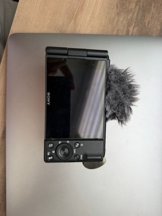 Sony ZV-1F  Negra + 2 baterías y cargador