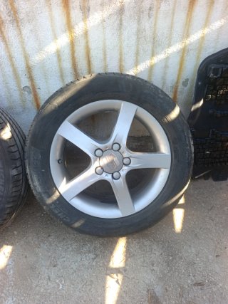 Llantas con neumáticos