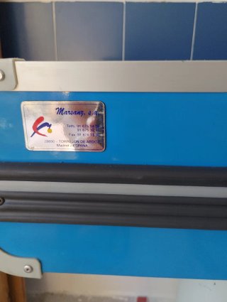 Mostrador caja con escáner