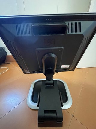 Monitor HP Compaq LA195