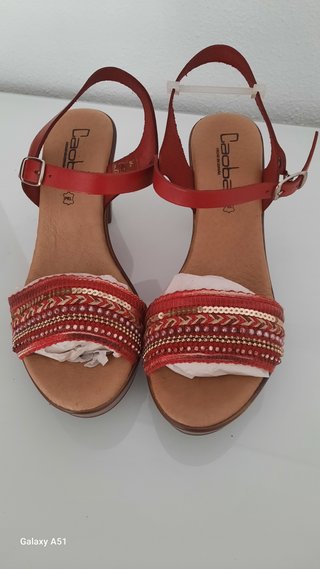 Sandalias rojas juveniles La Bottega sin estrenar