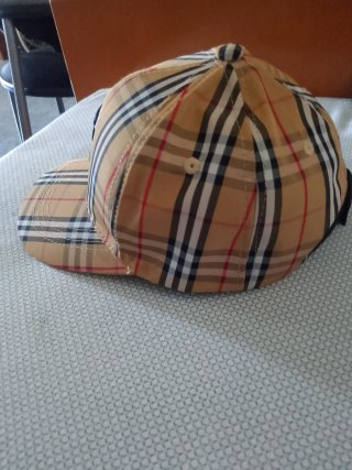 Gorra Burberry Cuadros Beige